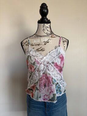 Y2K vintage Kasara floral lace sheer cropped tank
